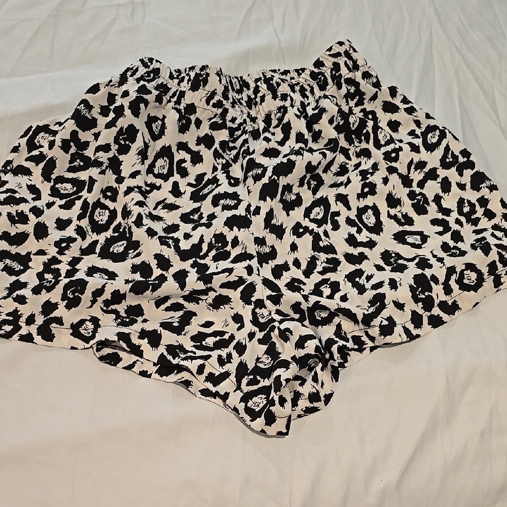 SHEIN Black and White Leopard Print Pajama Set - Picture 4 of 5